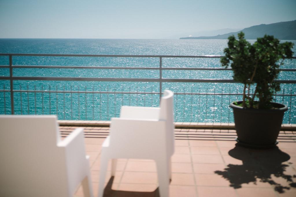 Aparthotel Blue Bay Cefalù Esterno foto