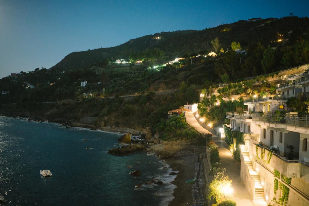Aparthotel Blue Bay Cefalù Esterno foto