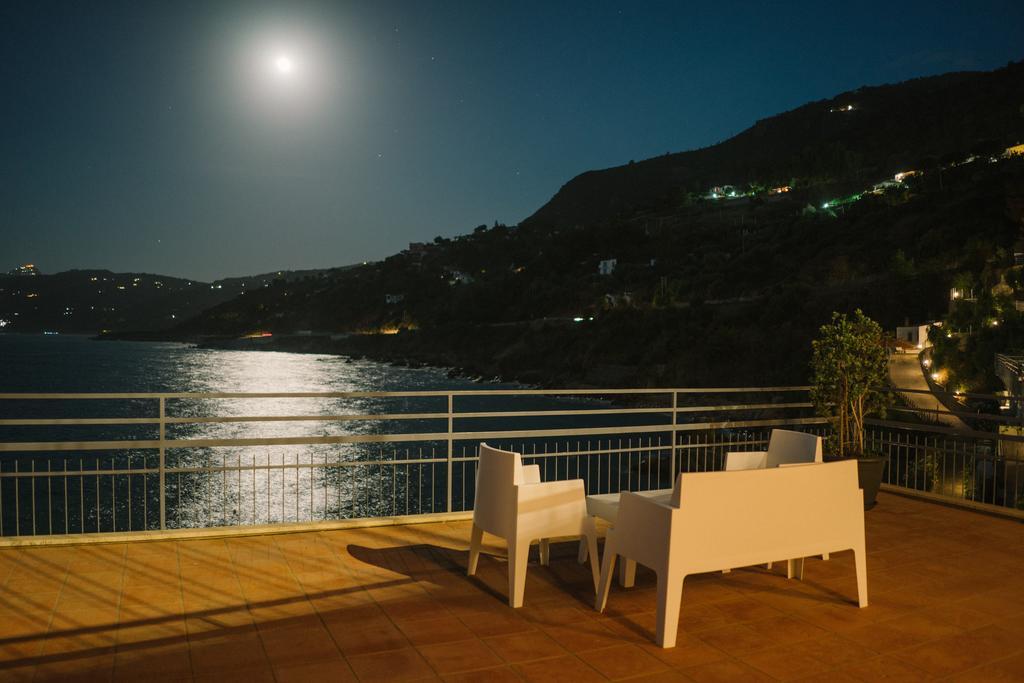 Aparthotel Blue Bay Cefalù Esterno foto