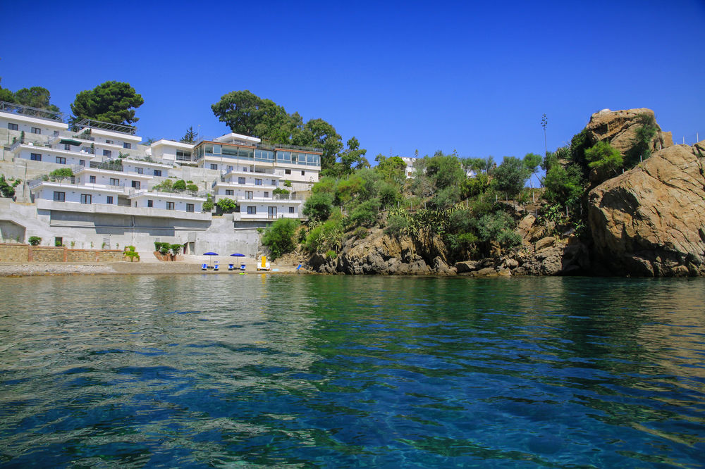Aparthotel Blue Bay Cefalù Esterno foto